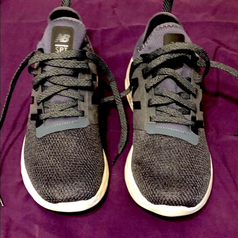 New Balance mens sneakers. Never been worn.